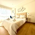 Appartement Paradise Luxurious Apartment, 3 Double For 6 Guests, 4 Beds, Terrace, Jacuzzi, Free Parking, New Saint-Sébastien