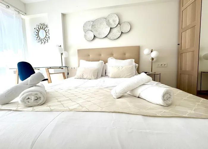 公寓 Paradise Luxurious Apartment, 3 Double For 6 Guests, 4 Beds, Terrace, Jacuzzi, Free Parking, New